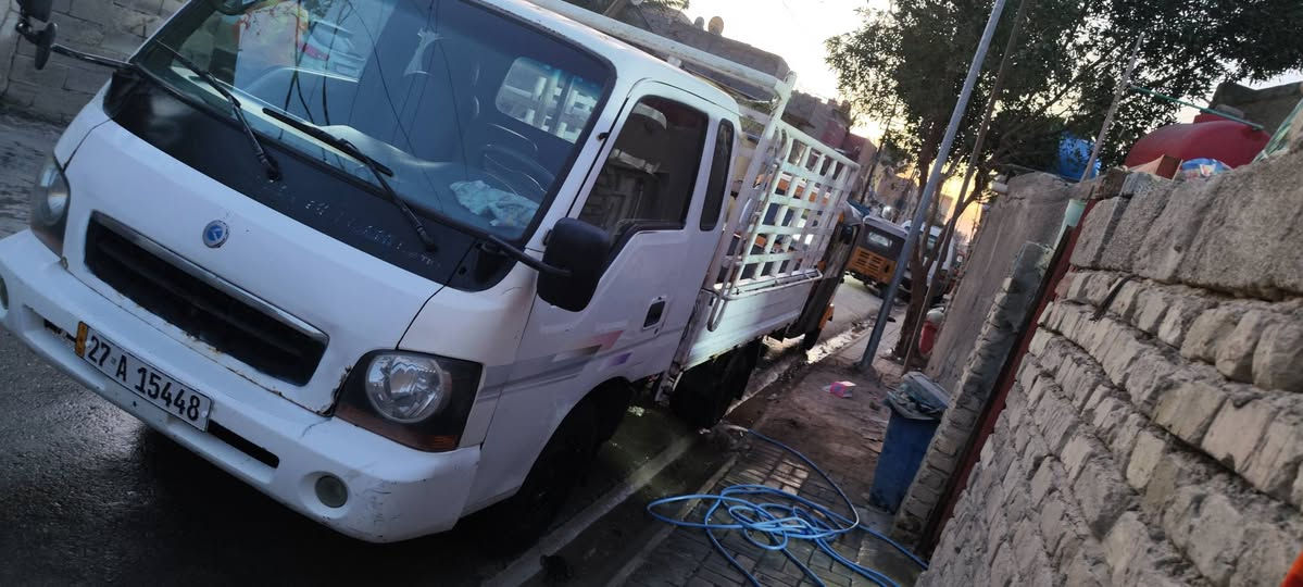 السلام عليكم
كيه ام عيون موديل ٢٠٠٠ مكينه ٢٧٠٠
رقم شاصي وشاصي كفاله 
رقم انكليزي ذي قار 
سعر ٦٨
استفسار ***********
