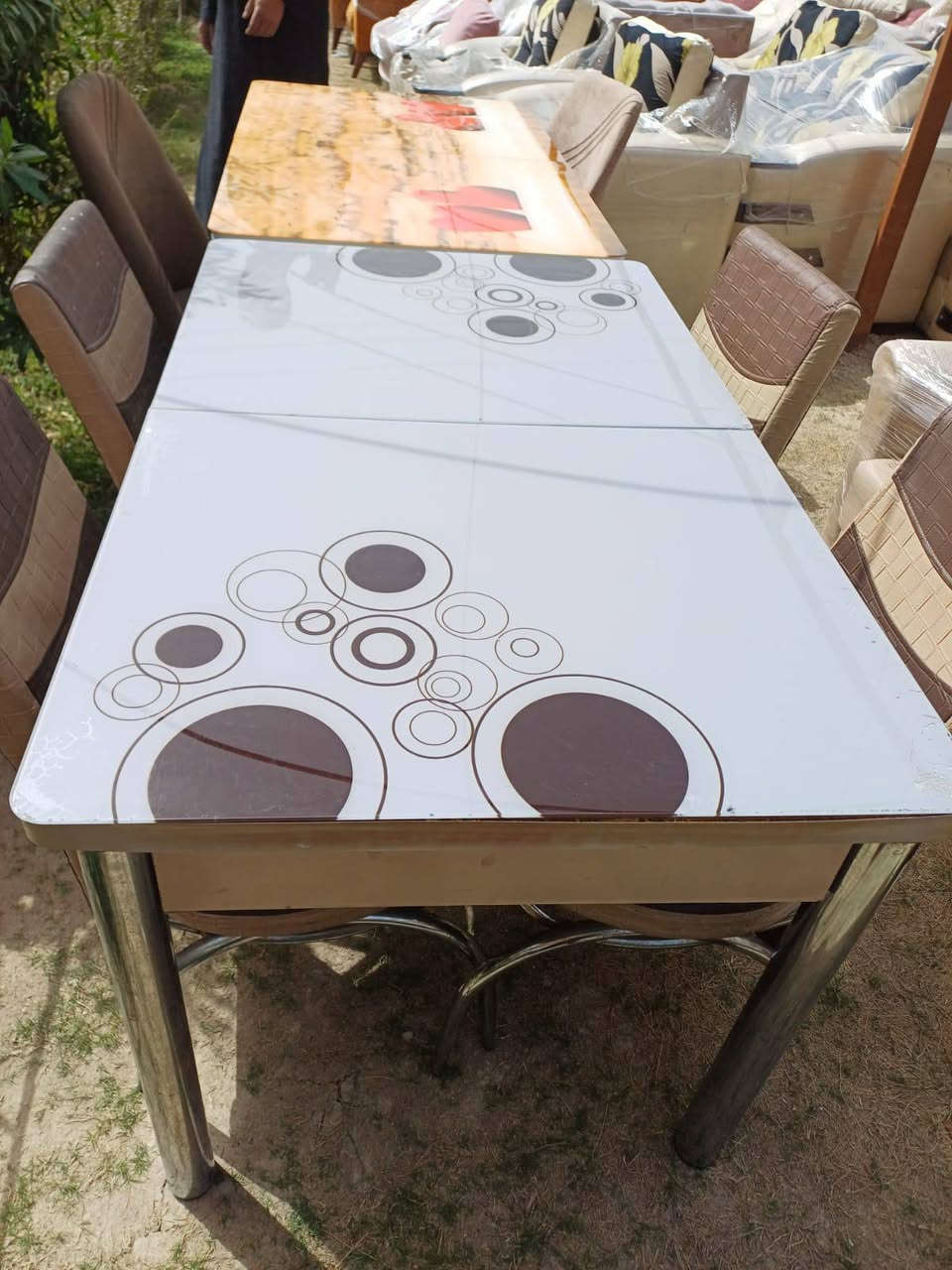 وصول حاويه جديده تخم وديوان طبلات ميز طعام العنوان بابل البكرلي خط النفط ***********
