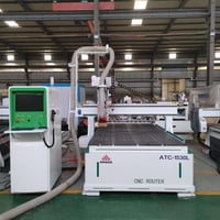 راوتر CNC • مساحة ٢٠٠×٢٥٠٠×١٣٠٠ • محرك ٥٫٥ كيلووات