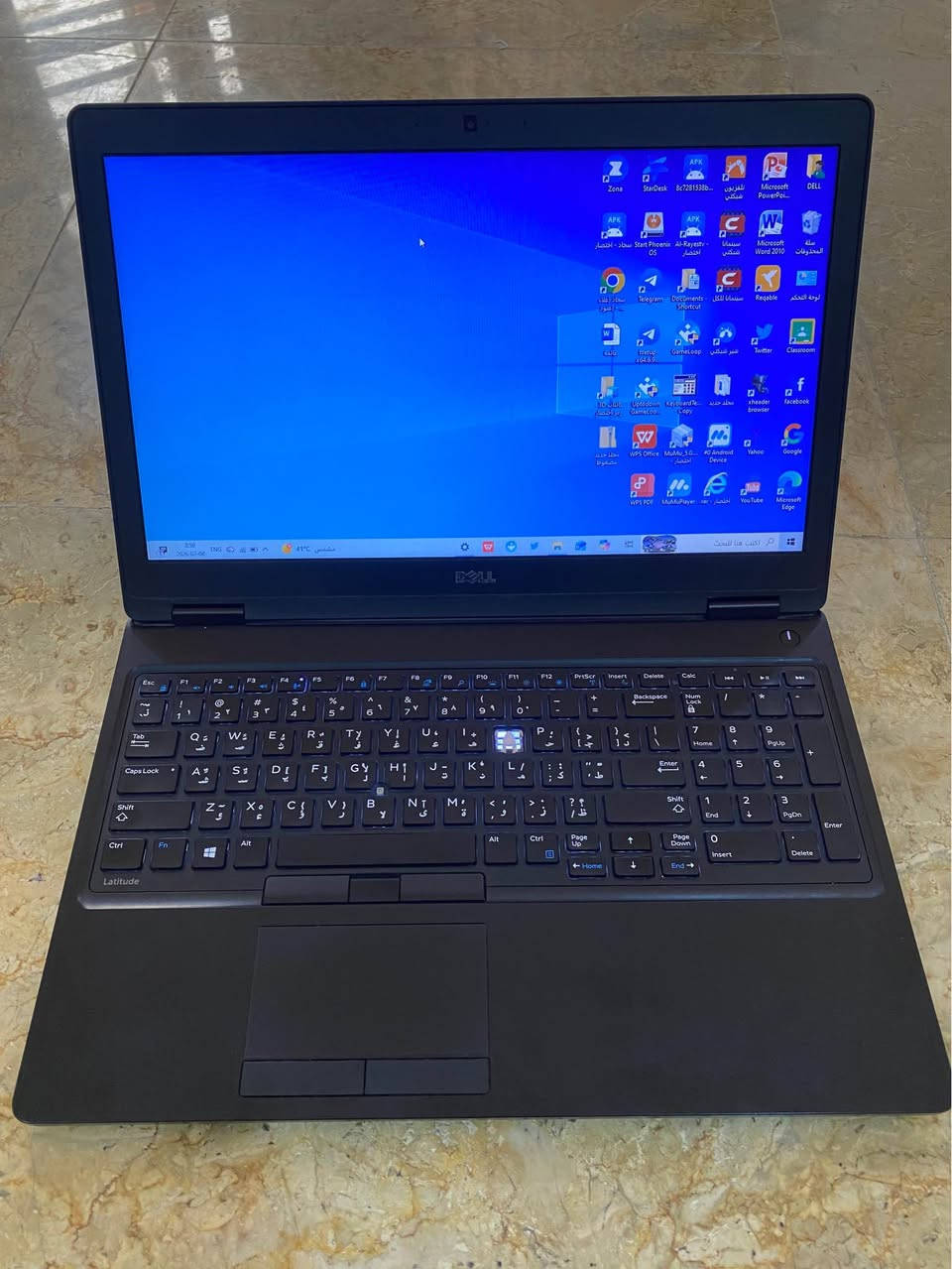 لابتوب Dell Latitude 5580 للبيع

السعر: 180 ألف وبي مجال
المكان: بغداد – مدينة الصدر

المعالج: Intel Core i5 الجيل السادس
الذاكرة (RAM): 8 GB
التخزين (SSD): 256 GB
الشاشة: 15.6 بوصة
كرت الشاشة: Intel HD Graphics 520
الكيبورد: ضوئي
البطارية: تدوم من ساعتين إلى 3 ساعات

ملاحظة: زر واحد ناقص بالكيبورد ويعمل بشكل طبيعي . Colombo, Sri Lanka


**إذا كنت صاحب هذا الإعلان وتريد حذفه لأي سبب، رجاءا أرسل رسالة إلى الدعم الفني**