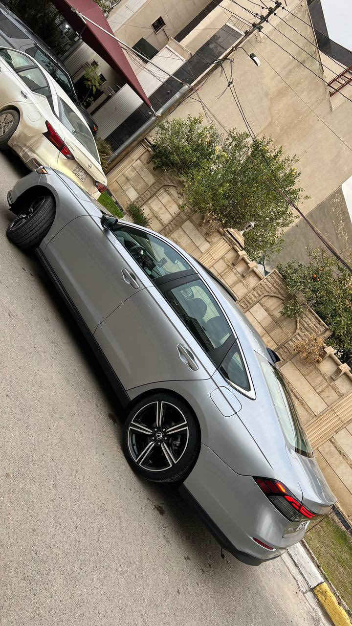 هوندا اكورد 2023 هايبرد للبيع
حادث خلفي جاملغ +جنطه 
)
 سبورت Sport 🔥

السيارة ماشيه 71  الف km 
• مكينة 2000 هايبرد تنفس طبيعي
• كير اوتوماتيك 
• شاشة كبيرة
•فتحه
• كاميرا خلفية 3 انظمة
• كرسي كهرباء  لون اسود  
• رادار امامي
• مانع تصادم
• محدد مسار 
• تصحيح مسار
• شفتات بالستيرن
• مثبت سرعة
• مانع انزلاق
• دخول ذكي 
• إنارة ترحيبية
• هندبريك كهرباء
•لايت عدسات زينون
• نظام اوتو لايت Auto
• لايت العالي زنون 
• حساسات مطر 
• حساسات دخول الإنفاق
• حساسات ضغط هواء الإطارات
• أوامر صوتية
• 3 أنظمة قيادة (eco, ev, sport)
• بلوتوث
• مدخل عدد2 تايبسي 
 

السـعر 172 $ 

مكاني بغداد (***********)
