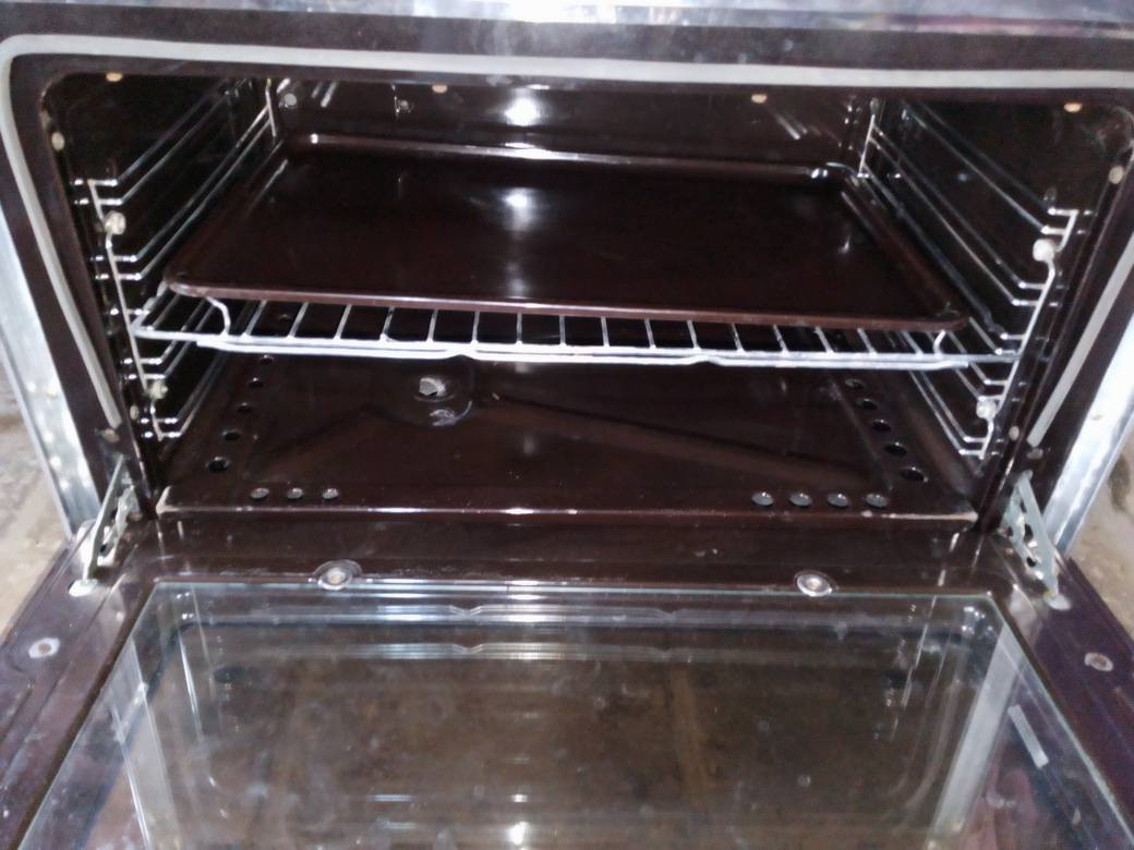 طباخ كريازي اصلي مصري ستيل 5عيون فرن اعلا واسفل%%ضمان وامان3سنوات300الف
الورشة المنزلية ***********
سيد علي العوادي النجف, العراق
