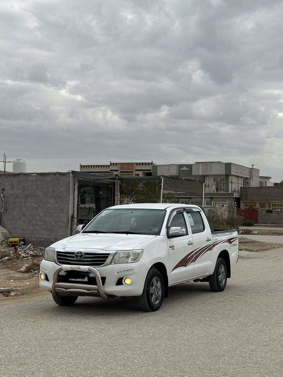 السلام عليكم تيوتا هايلوكس ناصية 2014سياره جديده مكفوله من الضربه والتبديل بيها بارد موضح بلصور محرك مامفتوح كير اوتماتيك شاصي 19حداديه جديده تخم تاير جديد رقم مثنى سنويه جديده تحويل مباشر السعر 208وبيه مجال للشراي استفسار اتصال 📞 
***********
