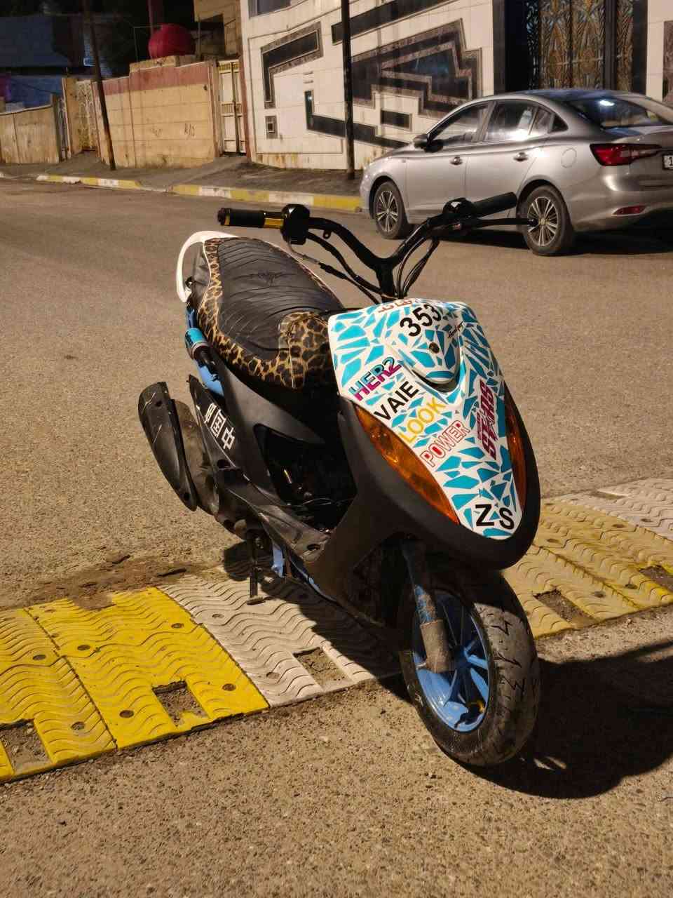 ماكس عدله كفاله عامه 3 ايام من عمرته مكينه 49 بلاد ما مفتوحه غراض كله جديد
بيه ماشالله 
.
دبل قزم اصلي
ويالـه  مشيف 
 كفرات وسوبر موشم 
شاصي سماي حراري 
بيه شيال فضي 
قبق فلاوين فضي 
هاي داخل مكينه كلش جديده
دراجه جديد كلش + شرط تفحص وتقتنع بيه يلا  تاخذه 
سعر 750وبيه مجال  قليل مكاني قبله 
 
 رقم الهاتف *********** واتساب فقط
