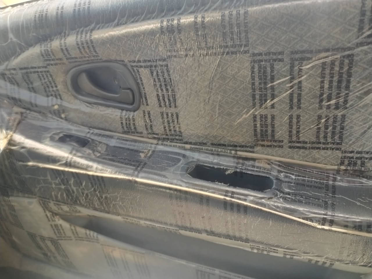 السلام عليكم
سياره بروتون ٢٠٠٢ كشر كله واحد نضيف
كير مكينه صدر كابريتر كله جديد كهربائيات كلها شغاله
تبريد جاهزه المنضومه بس كمبريسر قفاله شغاله بوب مغلفه لابطاين ارضيه جلد مابيها نقص برغي مسجل اربع سماعات سياره نواب ضباط بابل محاويل تريد تحول مشي معامله للمصرف وحول سعر ٢٧


**إذا كنت صاحب هذا الإعلان وتريد حذفه لأي سبب، رجاءا أرسل رسالة إلى الدعم الفني**
