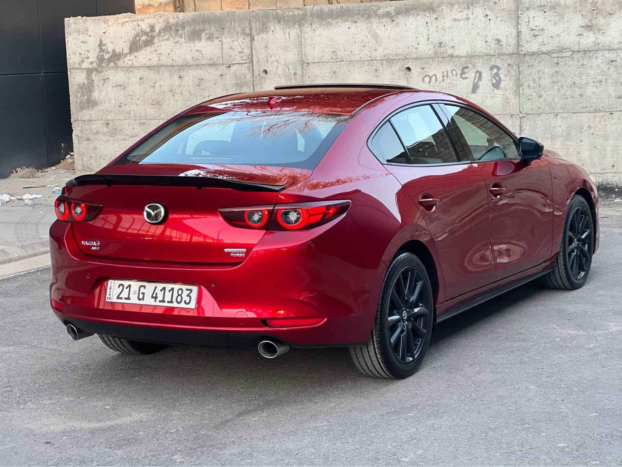 Mazda 3 2024
Primum plus 
Awd 
2.5 turbo 

سلام عليكم 
مازدا ٣ للبيع جوه سوك
٢٠٢٤ 
ماشيه فقط ١٤ الف كم يعنى ماشيه ٨ الف تحسب صفر
فول فول فول
مسار طريق
رادارات
اتو ايستوب
كيج دجتال
شحن وايرليس
كشنات(ميمورى جلد و كهرباء و هيتر)
احلا شي سماعات بوس
٥ كاميرات
داتاشو
شاشه جبير 
لايتات امامى و خلفي ليد
يعنى اي مواصفات تريد بيها
سياره مكينه ٢.٥ تيربوو قويه و مصرف قليل 
فور ويل درايف
سياره بدون صبغ ناشرت سونار مالته بونيد بيها شويه بارد
ايرباك بس ستيرن مرجع سيستم
سعره ١٤٣ ورقه مجال

سڵاو
مازدا ٣ فول فول  هەرچی مواسەفاتە هەیەتی
١٤ کم ڕۆشتووە واتە ٨ میل
هەموو گیانی بەشەرتە
بۆیاخی نیە
بۆنیدی کەمێک ساردە

مکەبەرە بۆس 
ڕادار
خەتی جادە
داتاشۆ
پیوست بە وەسف ناکات زۆر جوانە
١٤٣ گەڵاو مەجال السليمانية, العراق


**إذا كنت صاحب هذا الإعلان وتريد حذفه لأي سبب، رجاءا أرسل رسالة إلى الدعم الفني**
