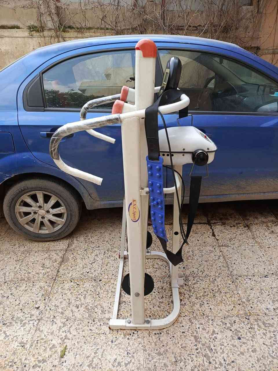 جهاز رياضه قايش ميكانيكي بالجانب الايسر سعر 70 وبي مجال
***********
***********
