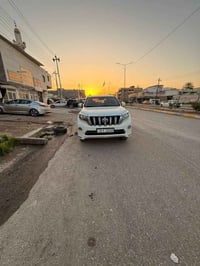 تويوتا برادو للبيع  2010 محدثة 2017 سيارة بدون ضرر أو صبغ  رقم صاحب ال...