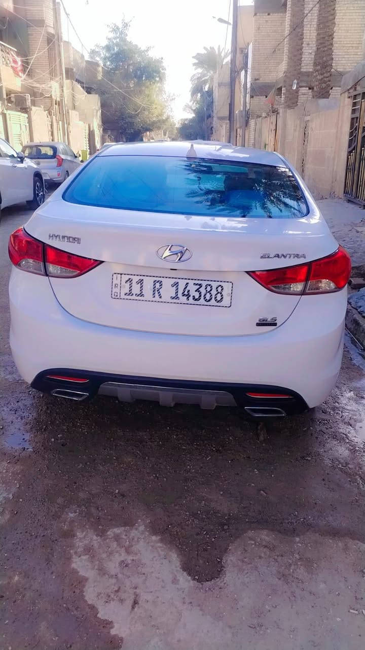 الانتره خليجي موديل 2013 مكينه 1600 عنوانه بغداد الشعله السعر 115 الشراي يخابر راعيه مكلفني بنشره والعباس مو الي لاطبلي  خاص هذا رقم راعيه واتصل عليه ‏‪***********‬‏
