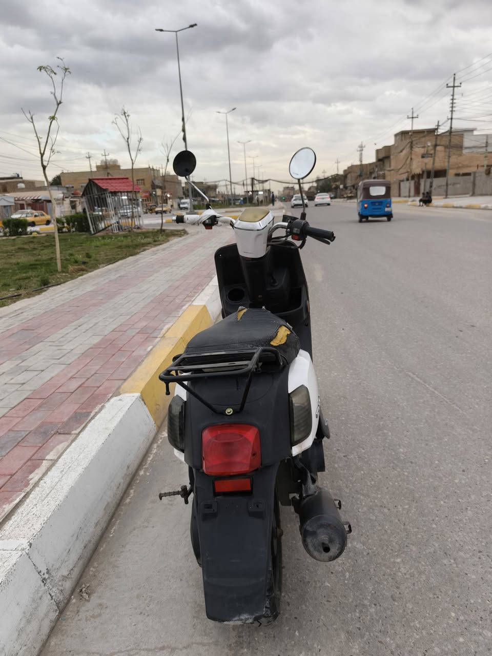 السلام عليكم
دراجة بوليسي مسطره ما مفتوحة 

الدراجة شوفة عينكم بالصور 

نهضه وشلعة خير من الله 

تواصل خاص او ***********

مكاني كربلاء
