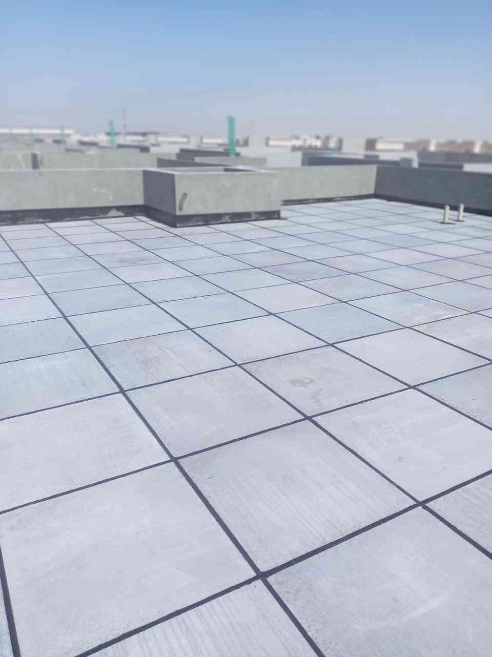 السلام عليكم يوجد كادر تطبيك اشتايكر لسطوح هووالعوازل فلين ونايلون وزفت شغل كامل وهاذي رقم الهاتف وبيكم خير وادللو***********
