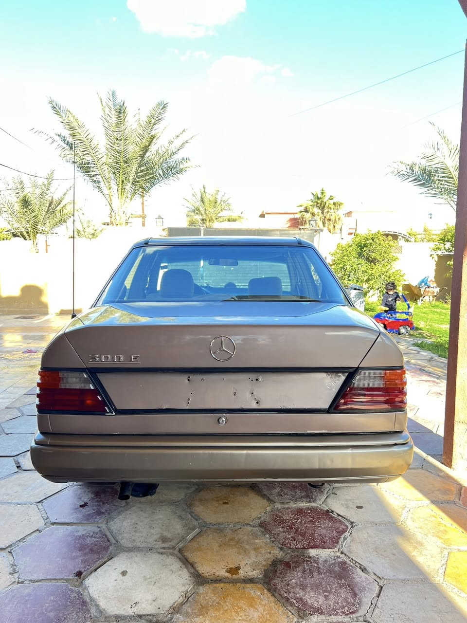 مارسيدس. للبيع
فحص صلاح الدين
صبغ جمالية
محرك كاز 5 سلندر
السعر 58
للاتصال على هذا الرقم 
***********
