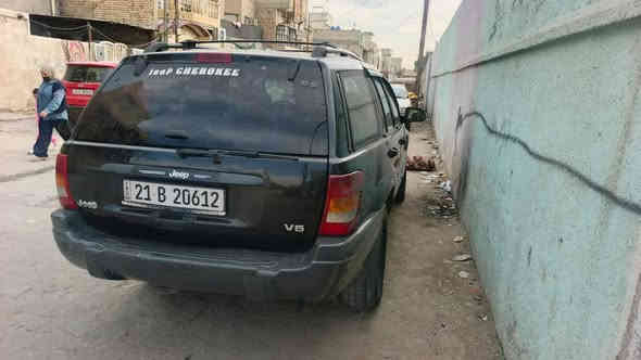 السلام عليكم سيارة جيب للبيع موديل 2004 رقم دولي سيارة محرك وكير بلادي خير من الله صدر وكهربائيات كلها بلادية وشغالة السيارة احلى من الصور  سعر 67 ورقة مكاني بغداد الطالبية فلكه 83 هاتف ‏‪***********‬‏
