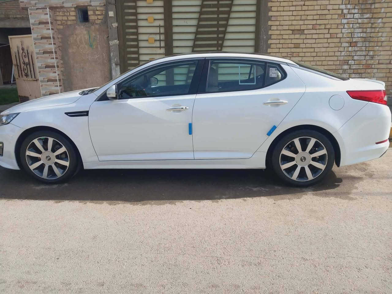 السلام عليكم...
اوبتماا خليجي للبيع فقط 
موديل ٢٠١٢ كفاله عامه 
فول مواصفات واحد عل واحد..
بصمه، بنوراما، كشن جلد، كشن كهرباىي كشن ذاكره لد حساس خلفي بك لايت لد كامره خلفيه شاشه تاب يدات نيكل داخل وخارج  تبريد لمس قطعتين تحكمات ستيرن جهتين ويل 18 كروم 
جاهزة من كل النواحي مابيهاا كل نقص معروفة مواصفات الفول
رقم أربيل انكليزي الجديد صاحبهاا من بغداد
العنوان واسط نعمانيه
السعر ب135 وبيها مجال بسيط
للإستفسار الاتصال ***********
