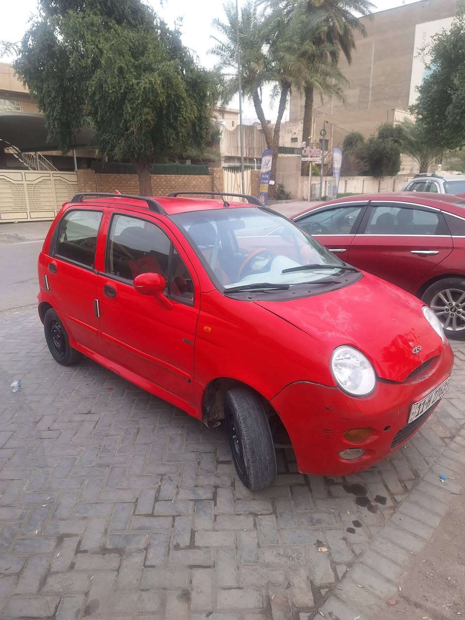 السلام عليكم كيوكيو 2012 نظيفه للبيع السياره مكفوله من الصبغ والحادث محرك  4 سلندر وكي
ر اوتوماتيك  مكفولات   تبريد ثلج ثلج  تدفئة   حداديه صدر نظيفه جدا  مواصفات شاشه بلي كار  قلاب فول حساسات  الخ ...  السياره نظيفه ماشيه  90 كم  رقم بغداد الإنكليزي الجديد سنويه مجدده لل 2030 هزه جديده تحويل مباشر 
السعر. 29
***********
***********
