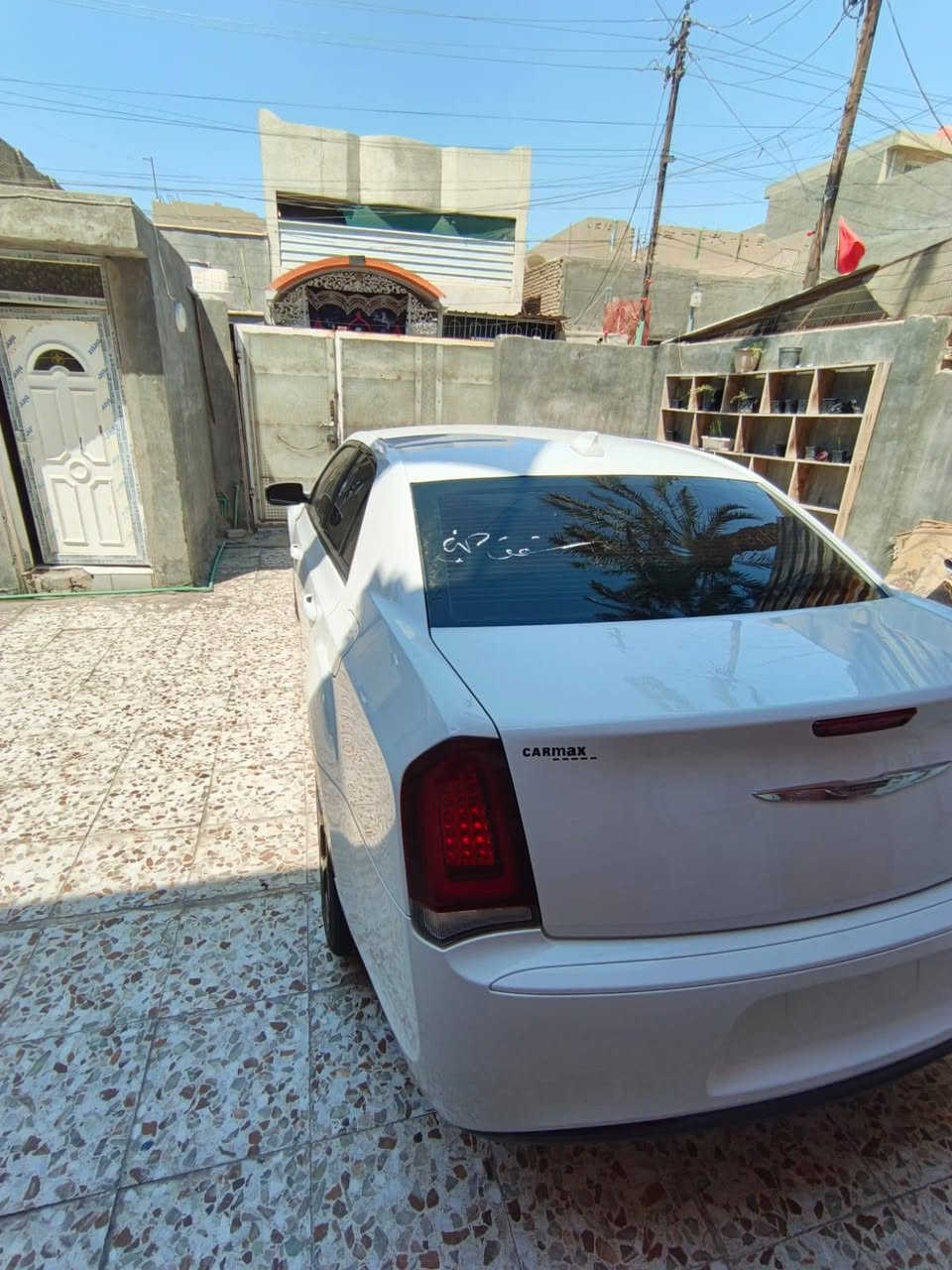 سلام عليكم
كرايسلر أوباما 300 S

  _مديل 2019

لون ابيض قماره حديد 

 دخول جديد كتاب ضباط متقاعد

ملاحضه 👈 السياره مرقم بغداد تحويل ثاني يوم👉❤️

:((حادث السياره كما موضح بل صور جاملغ الأيمن الأماني ول أيسر بارد قليل فقط بدون ايرباك. مكينه كير اكسل مكفول)). 

المحرك : V6 3.6

المواصفات :

* بلوجكتر امامي LED

* ويل قياس 20 أنج .

* شاشه كبيرة مع نظام ملاحة نفكيشن GPS .

* داخل جلد ختم S اسود

* مقاعد أمامية كهربائية عدد 2 .

* مقاعد أمامية تبريد وتدفئة .

* تشغيل عن بعد .

* تدفئة ستيرن .

* محدد سرعة .

* تلفون بلوتوث .

* كاميرا خلفية دواره. 

* مرايا متحسسة للاضاءة العالية .

* كير ماوس شفتات ستيرن

* داخل سياره لون اسود .

:((حادث السياره كما موضح بل صور جاملغ الأيمن الأماني ول أيسر بارد قليل فقط بدون ايرباك. مكينه كير اكسل مكفول)).

مكان السياره بغداد

السعر اتصل ودلل

للستفسار ***********
