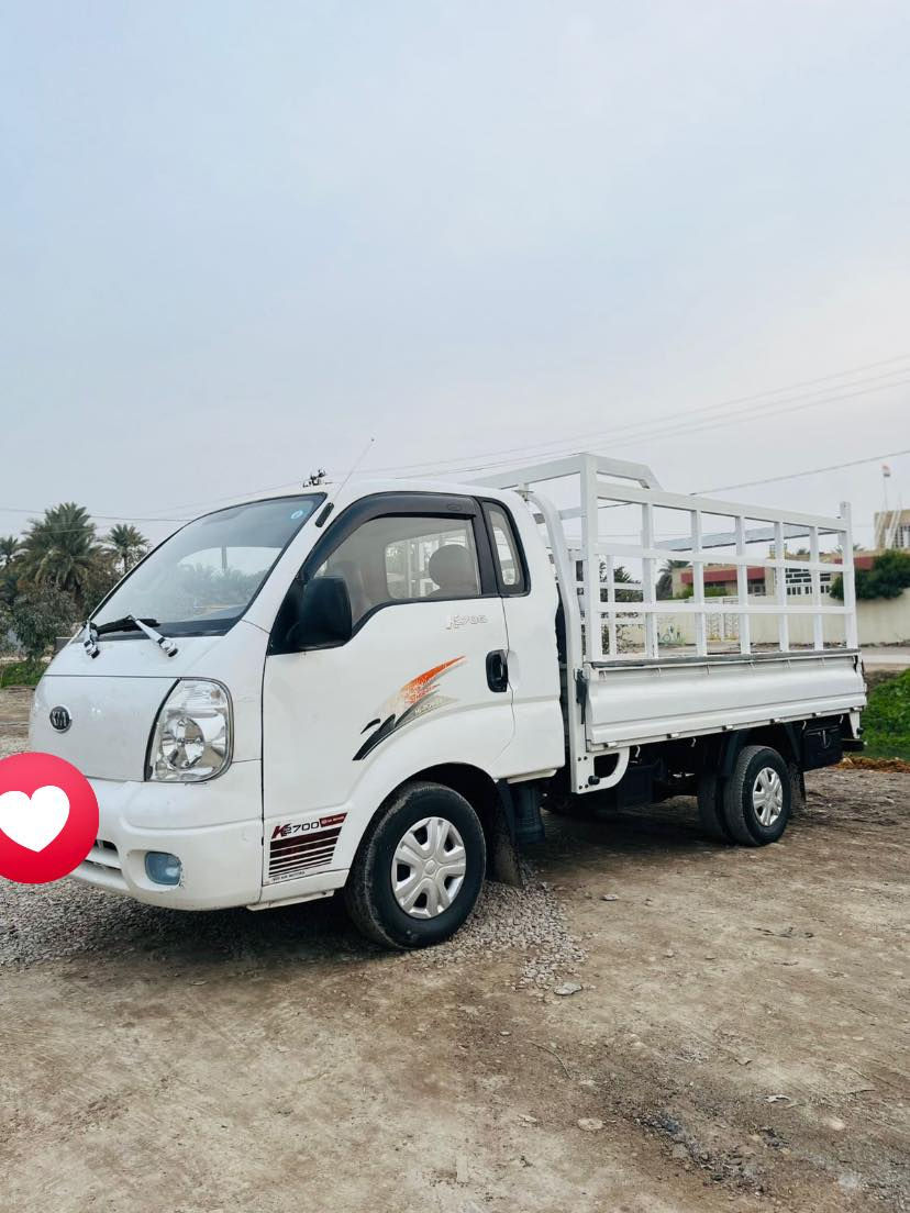 سلام عليكم ورحمة الله وبركاته 
كيا نثيه للبيع
موديل ٢٠٠٦
سياره مكفوله كفاله  عامه 
الدوسات تبديل  اثر خياس 
والباقي  عل وضع الشركه
رقمها ديالى 
سنويه لل2028
كير محرك شاصي 
كله مكفول 
سياره بعدها شركه
عنوان: ديالى المقداديه شهربان
***********
