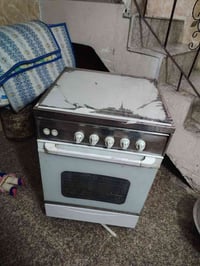 يونفرسل مصري • ٤ مشاعل • فرن فوق وتحت