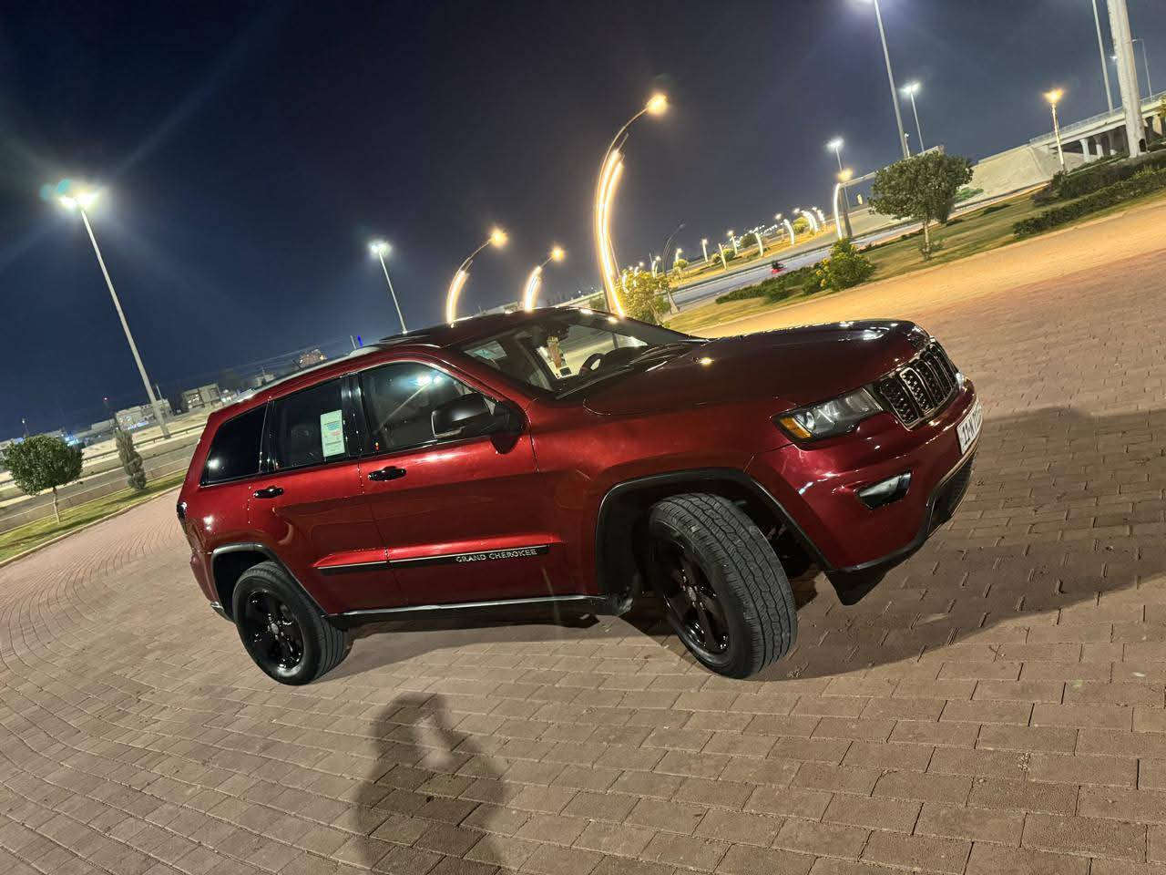 يالله
جيب شيراكو 2013 فول مواصفات محرك وكير وصدر خير من الله السيارة بيها قطعتين صبغ جاملغ وبنيد والباقي مقفول سيارة رقم بغداد بأسمي السياره محدثه 2017  ترهم بيع او مراوس حسب القناعه 
للاستفسار الاتصال على هذا الرقم 
‏‪***********‬‏
