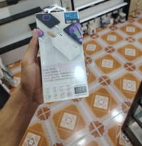 باور بانك يدعم الشحن السريع حتى 22.5 واط. يحتوي على منفذي USB-A ومنفذ ...