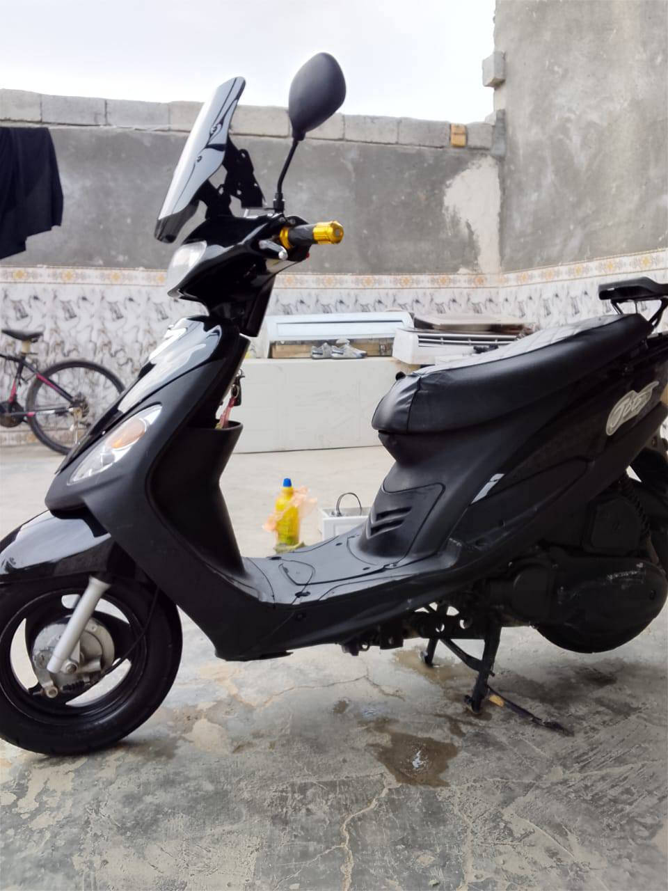 دراجه ماكس منغولي بوشه 50 بلاد نظافه 90% كامل مواصفات كل نقص ما بيها مكاني ناصريه  الغراف ***********
