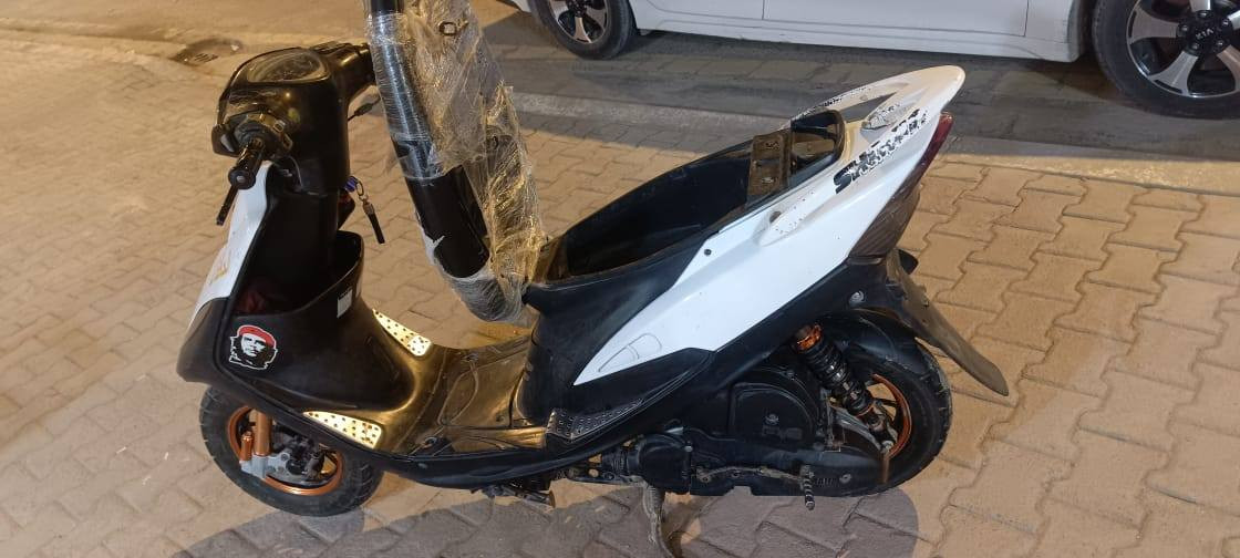 دراجه  ماكس للبيع 2007 الدراجه نضيفه
الكهربائات كلها شغاله مال جناي 

السعر 475 الف اخوان الميشتري ويحب بس يسأل لا يراسل 
مكاني حي الشهداء 
اتصال ***********
