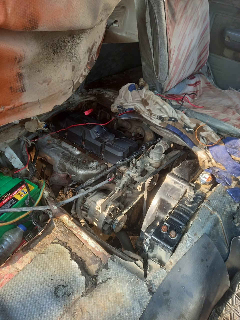 السلام عليكم كيه بسته لبيع سنويه 27 شهر8يوم 22 مكينه تبخر كير وكسن ما بيه شي رقم بصره الماني مكاني ناصريه مركز سعر 28وبيه مجال رقم ***********
