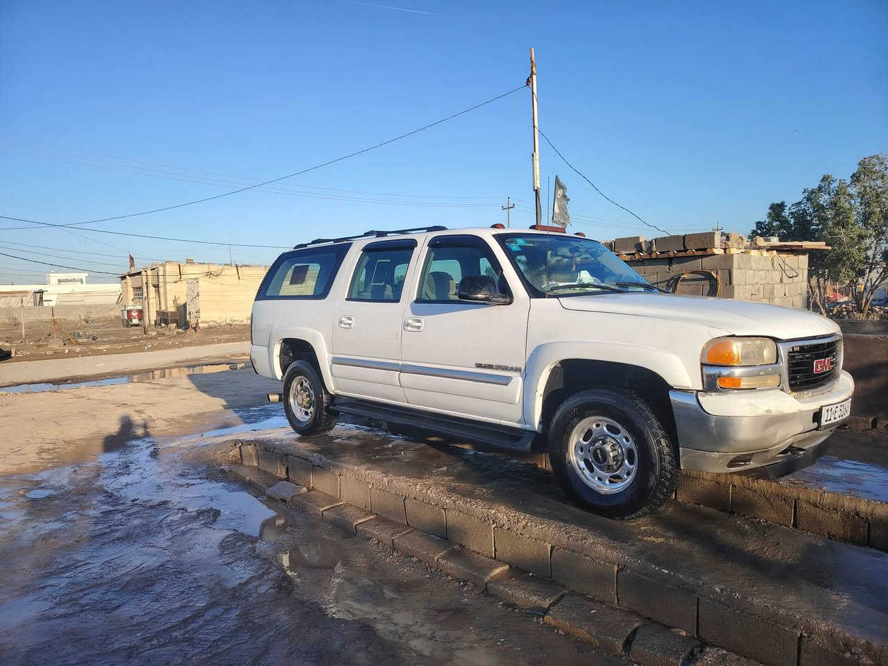 يوكن جمسي موديل ٢٠٠٤ اصل مسجل ٢٠٠١ علما سياره نقل جثه رقم بغداد خصوصي انكليزي مشروع وطني باسمي تحويل ثاني يوم سنويه ٢٠٢٧ مكينه 8100 كير 1000 تخم تاير برجستون تبريد ثلج حداديه جديده سياره مال جناي واستعمال شخصي  رقم الهاتف  (***********)  العنوان واسط/ كوت مركز المدينه السعر (110)
