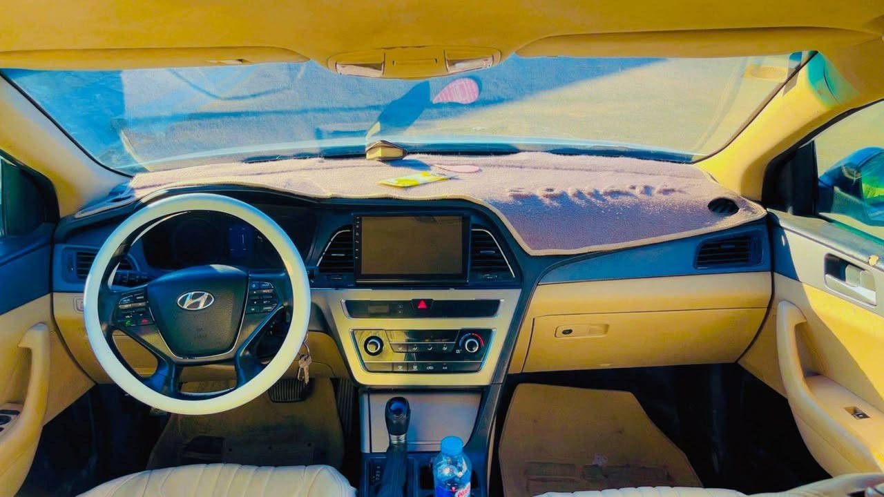 لهم صل على محمد وال محمد
السلام عليكم 
نوع السياره ⬅️ هونداي سوناتا
الموديل ⬅️ 2015 
ألوان ⬅️ ابيض صدفي
رقم الوحه ⬅️بغداد N
‏الممشى ⬅️ 181 km
الوارد ⬅️ خليجي
المحرك ⬅️ 2400دوش المرغوب
السنويه ⬅️ لغاية 2030 
السعر ⬅️ 105 وبيها مجال لطيبين 
———————————————-
ملاحضه السياره بيها 3 طخات بدون حادث 
السياره مصبوغه عام لجماليه 
السياره في المحافظه البصرة شط العرب 
راعي السياره في  محافظه الديوانيه 
موصفات السياره شاشه تحكم إستيرين جهتين كامره حساسات 
مكلف بنشر راعي السيارة 
*********** الاتصال
