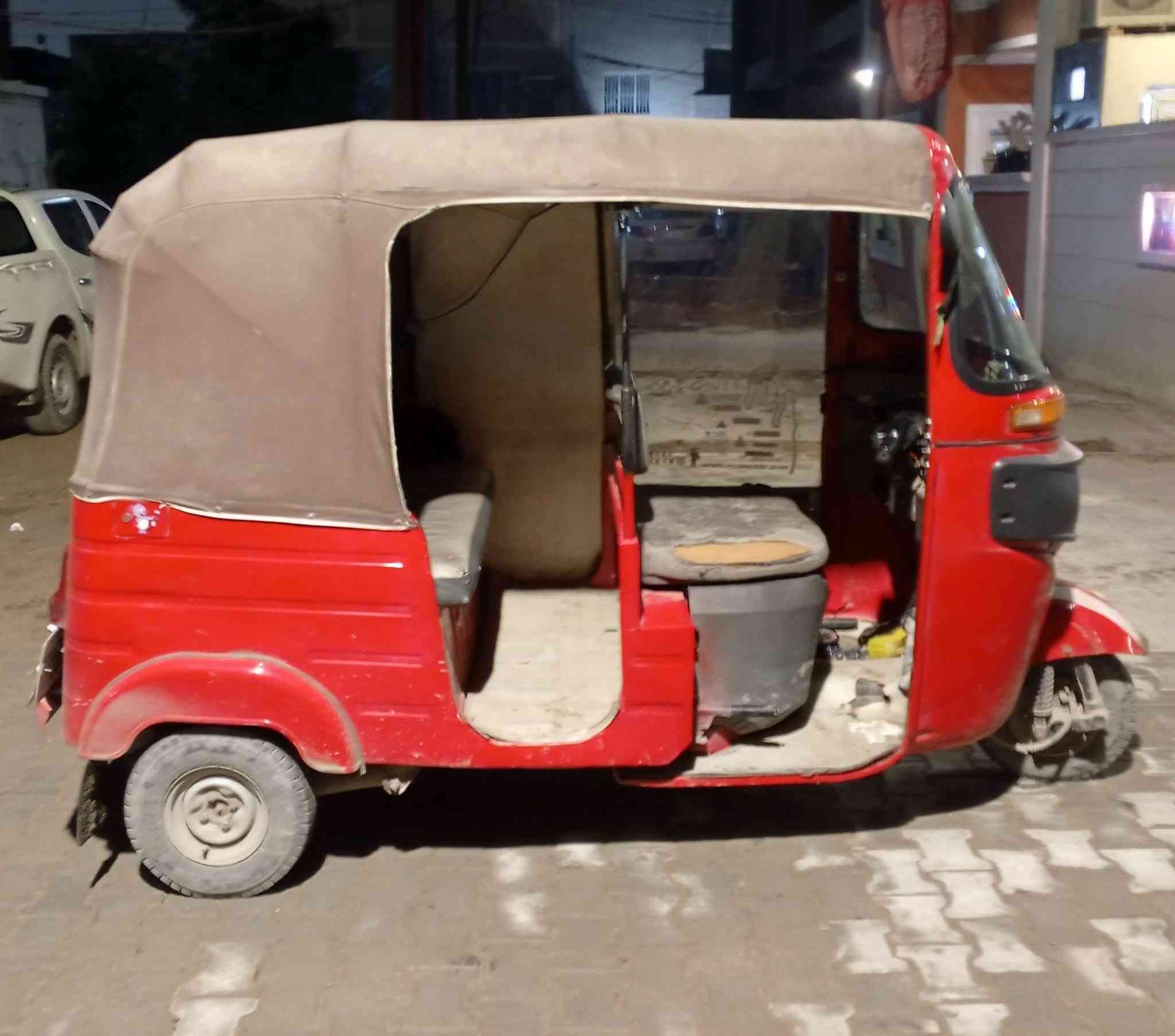 تيك توك خير من الله موديل 18 بغداد مقفوله تنقيص وتبخير والتيك توك وتعمير الر معمر قشر***********🌹 خمس ملايين ونص السعر
