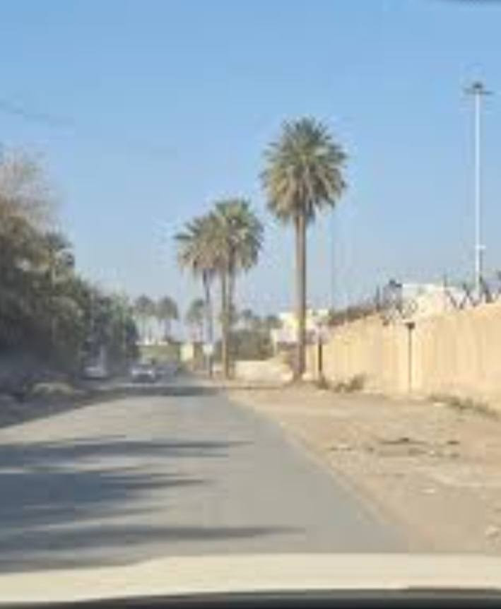 ١١ دونم ملك صرف  الصافي منها ٩ الدونمان شارع مبلط مار منها صاحب الارض يبيع واقع حال ٩ يستلم مبلغ ٩ دونم سعر المتر ٦ورقات مجاله قليل  المكان الكاضمية منطقة الطي قرب  الامام الكاضم قريب نهر دجله الارض تصلح سكن او بناء شقق  او اسثمار كذلك بناء عمارات سكنية يوجد لدي السند والموقع  الذي يرغب بشراء التواصل عبر الوتساب اخوكم السيد عبدالرحيم النعيمي  ***********
