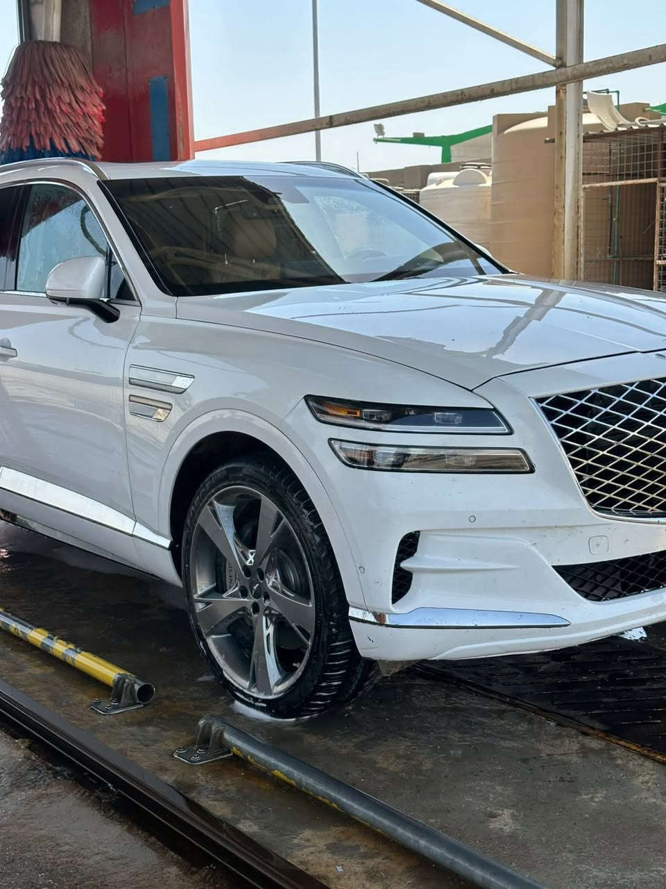 السلام عليكم للبيع جنيسس موديد2024 وارد أمريكي برستيج gv80اعلى فئه ٦ سلندر محرك ٣٥٠٠ توين توربو السياره ماشيه ٣٠ الف k رقم بغداد حادثها جاملغ ودعاميه  مواصفات فووو الفول لاتصال ***********رقم اربيل. مميز
