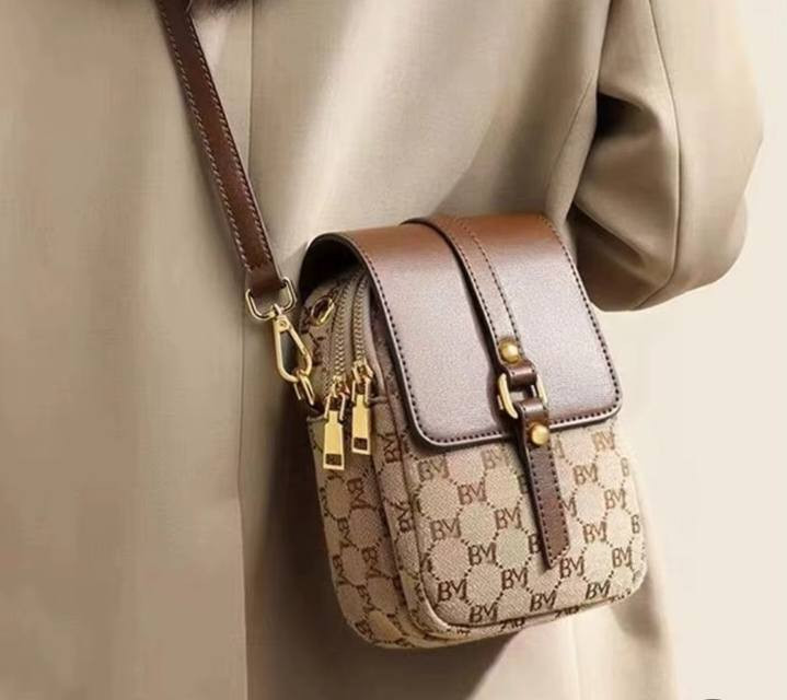 😊 مجموعة حقائب جوكي 😊
- "حقائب جوكي الأنيقة والعملية 😊 تناسب كل الأوقات"
- "جوكي، الجودة والتميز في كل حقيبة 😊
ملاحظة القياس والسعر موجود داخل الصوره
#حقائب_نسائيه_ماركات_عالميه_باحجام_مختلفه


**إذا كنت صاحب هذا الإعلان وتريد حذفه لأي سبب، رجاءا أرسل رسالة إلى الدعم الفني**