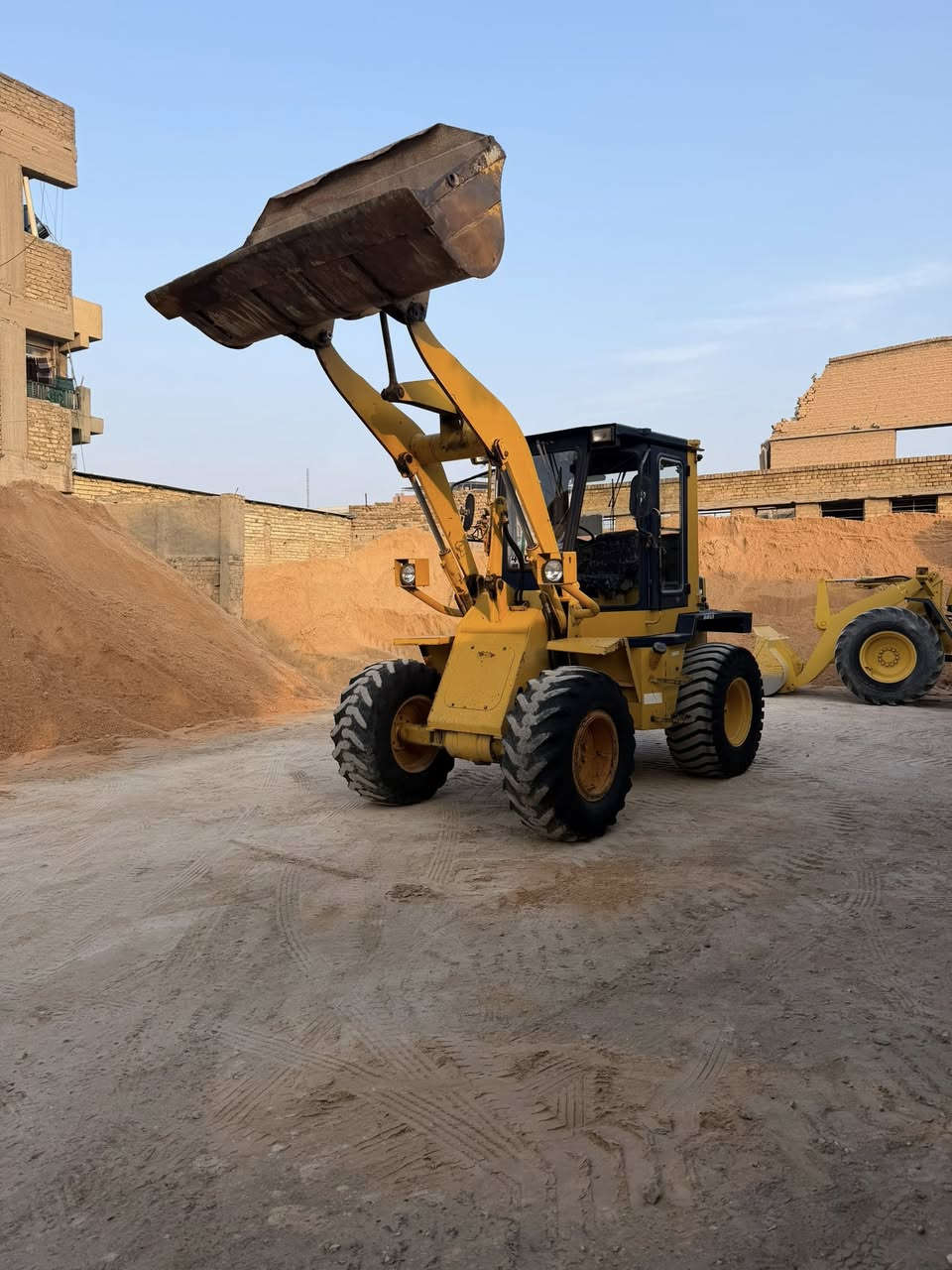 السلام عليكم شفل للبيع نوع كوماسكو حجم (٧٠) 
عنوان بغداد رقم الشفل نجف رقم الهاتف ***********
