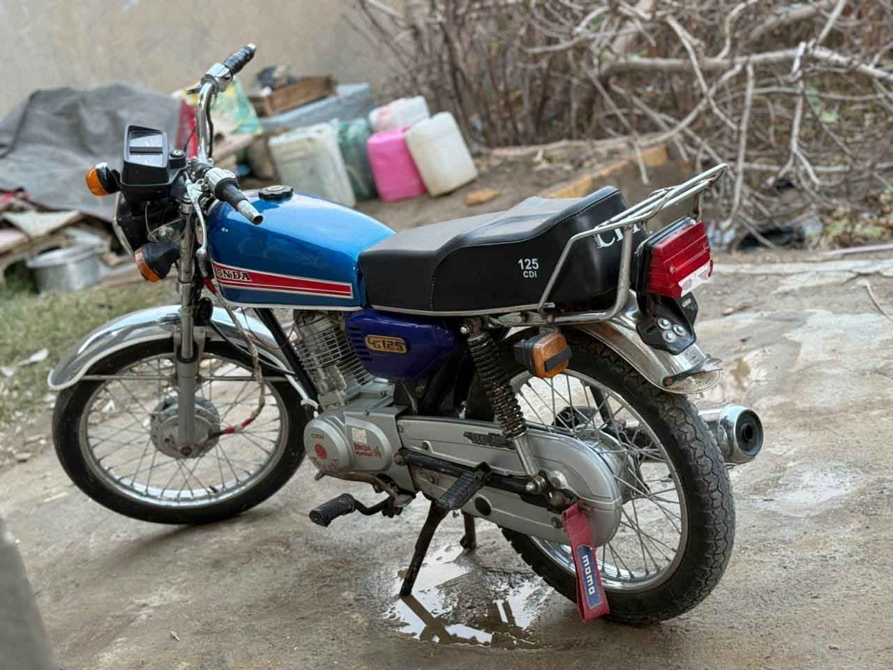 السلام عليكم
نامه موديل 24 أوراق سكنر امبدل بيه بس ولفات
الدراجه جاهزه من كلشي وين ماتريد روح بيه
المكان قلعه السكر ***********
السعر خاص
