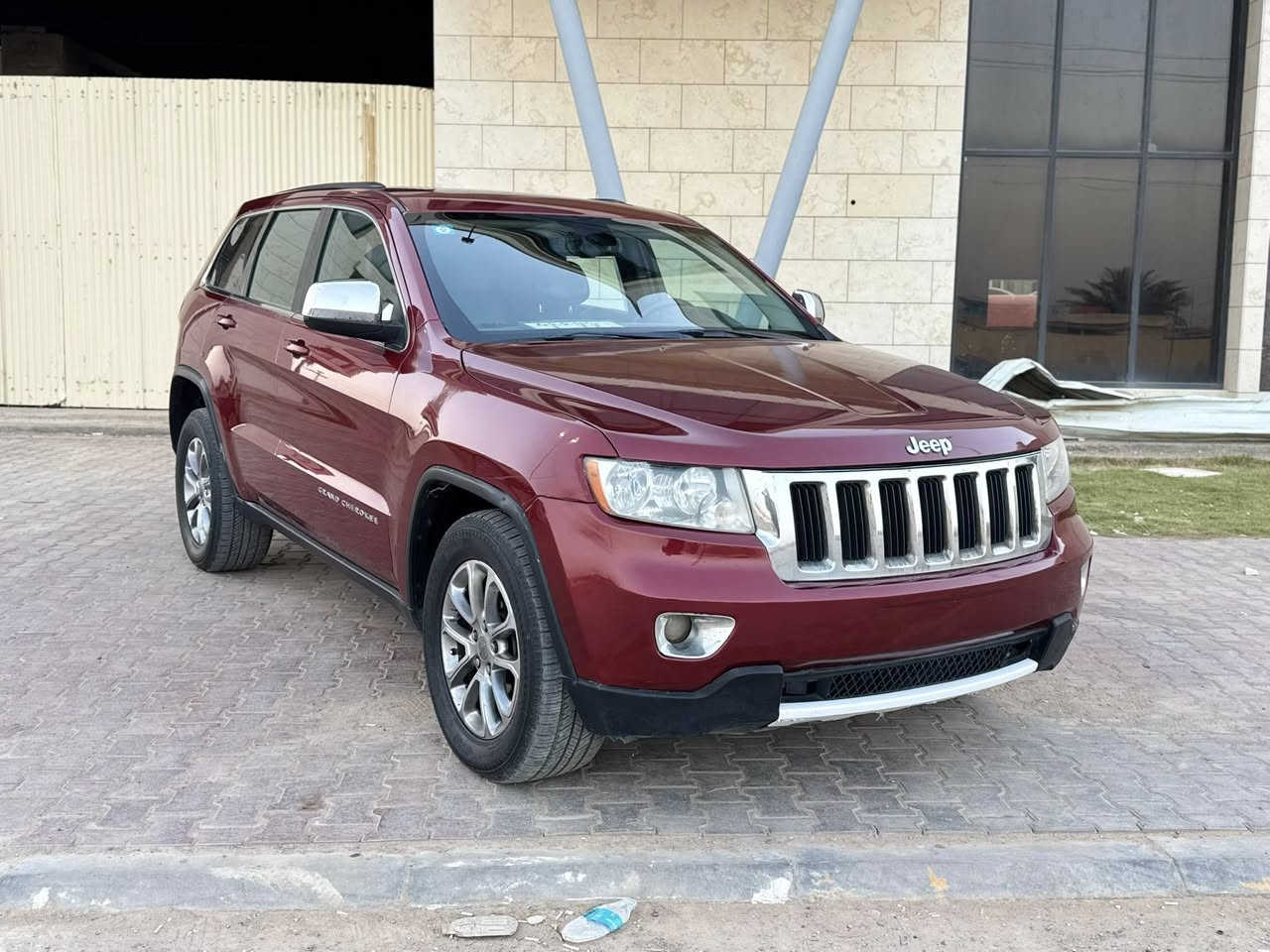جيب 2012 v8 هيمي 
السياره فول مواصفات لمتد
السياره جاهزه بدون اي نقص
رقم بغداد تحويل ثاني يوم
السعر 140
***********
