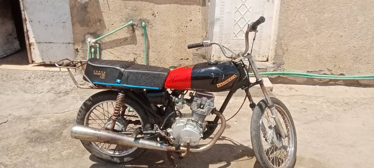 البيع سعر 250.      ***********
