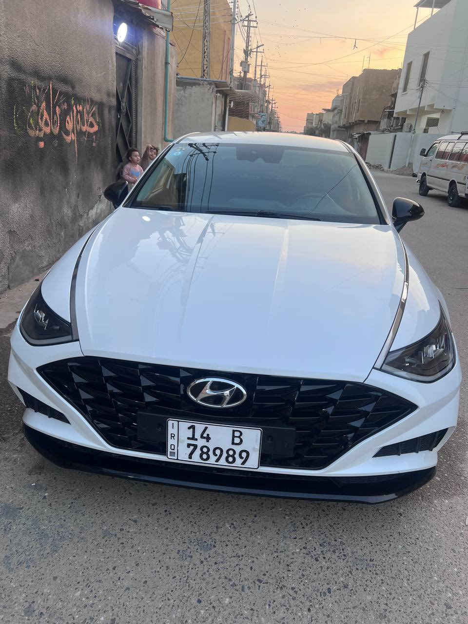 سلام
عليكم 
سوناتا مديل2022
سياره كفاله أصل بانزين السعر175 وتفاصيل التصال على هاذه الرقم***********
