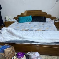 عندي غرفة لبيع سعر مناسب ٠٧٨٠٧٢٣٢٨٠٥