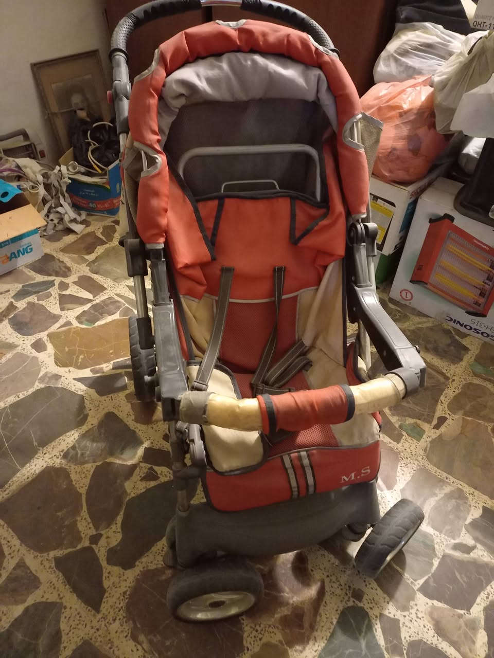 اغراض
للبيع


**إذا كنت صاحب هذا الإعلان وتريد حذفه لأي سبب، رجاءا أرسل رسالة إلى الدعم الفني**