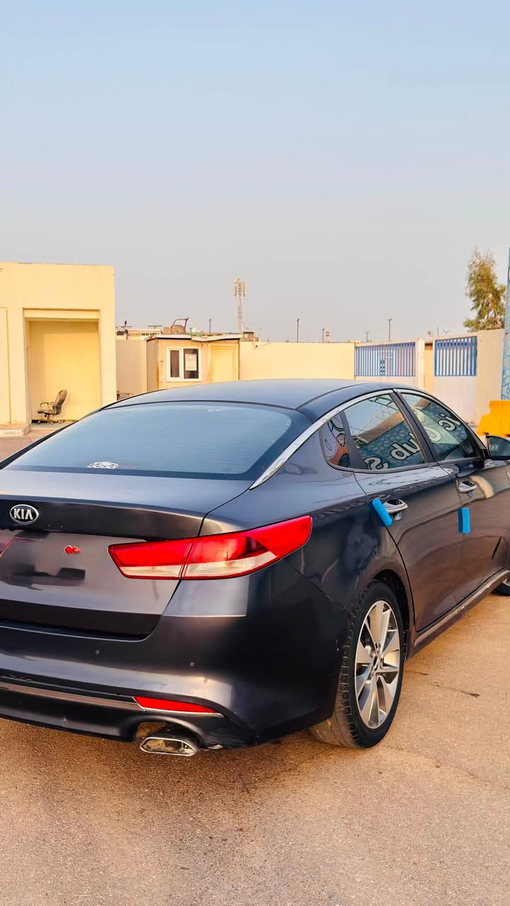 سلام عليكم كي 5  ادوات ادوات مديل 2019 لون نفطي سياره فول مصفات سبورت شفتات ستيرن كشن كهرباء تبريد ثلج سياره غاز غاز كصه جنطه فقط رقم بغداد جديد اسياره خير من الله كلش حلوه ونضيفه سعر خاص *********** بصره معقل
