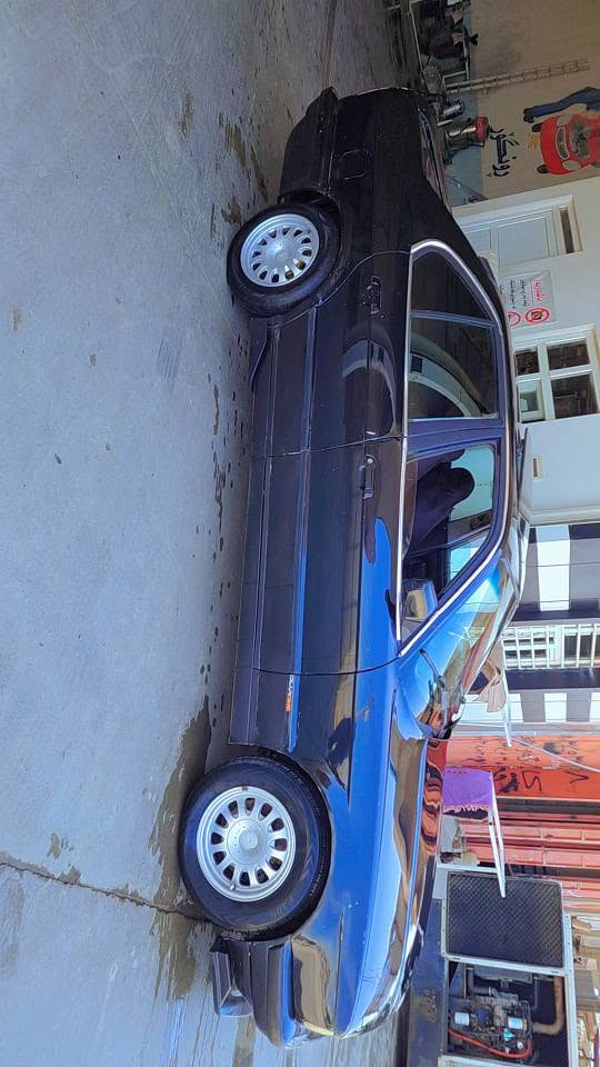 سحر22ورقه مجال
Bmwمؤديل1992
520عادي
اوليات به شه رت واجيهه وكاله ي له كه ل دايه 
مه كينه كه ميك دوكه لي هه يه باقي هه موي به شه رت ته قه ورقه ي به شه رت *********** اكر, نينوى
