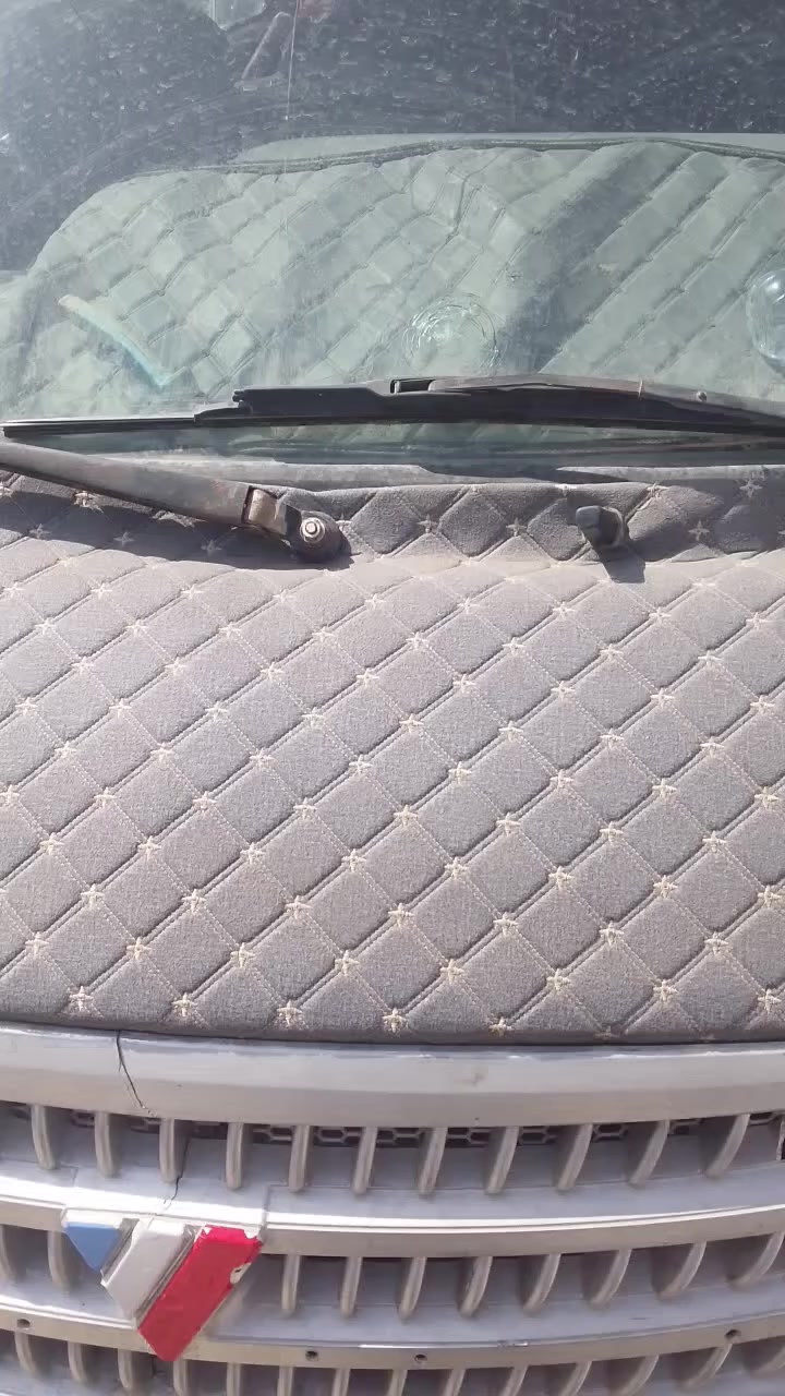 فتون ٢٠٠٧تحويل مباشر   السعر ٣٥ ورقة وبيها مجال السمصفره هيئة وغرامات عنواني الشعب حي البساتين رقمي ***********
