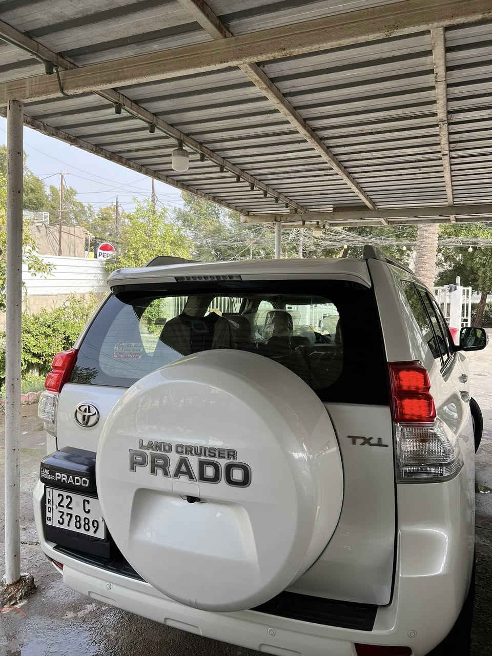 سلام وعليكم برادو موديل 2013 كويتي سياره جديده مكفوله من صبغ فقط بارد بسيط سعر 288 وبيها مجال رقم الهاتف ***********
