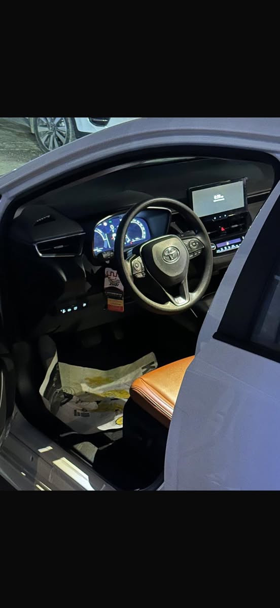 السلام عليكم كورلا هايبرد ٢٠٢٥ رقم بغداد
مواصفات S ابلاك اديشن فول  ماشيه ٥٠٠٠
كشن كهرباء جلد قرمدي تبريد قطعتين 
ويل كروم اسود.  خمس كامرات.  وبعد بيهه اوهواي مواصفات مكاني بغداد حي القاهره 
عارضهه ١٦٧ وبيهه مجال بسيط ***********
