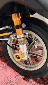 السلام عليكم ماكس عدله متروسه ربه غراض برغي بلادي مابيه الدراجه مكينته 55 بلادي جيب وياك فيتر وفحص اذا مفتوحه تاخذه بلاش كلجات رياضي الأمامي WF الخلفي RGS دراجه كفاله عامه من كلشي وتزويده كله اصلي الشراي يخابرني *********** مكاني بغداد الدوره 

( شراي يخابر لتكلي بيش وشكد سعر خابر وفتهم تفاصيل )
