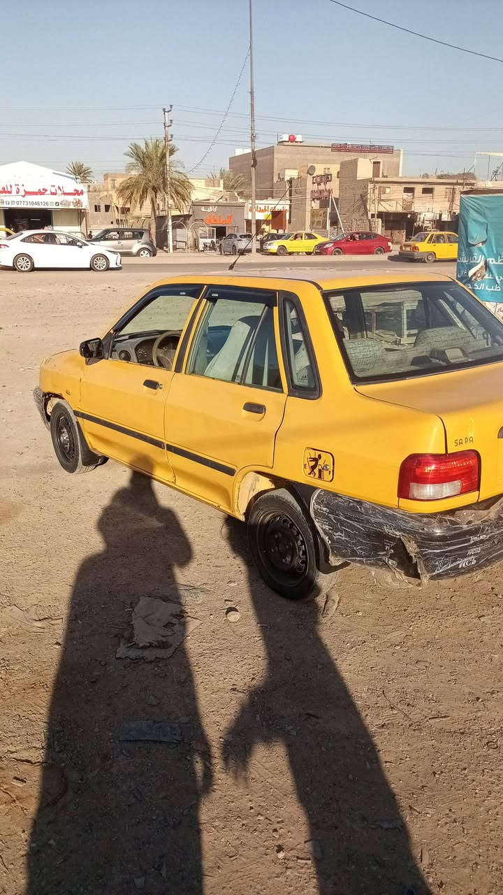 سلام عليكم سايبه البيع مديل 13مكفوله كفاله عامه رقم انكليزي تحويل ثاني يوم السياره جاهزه ربع متصرف عليها السعر 24 الرقم ***********
