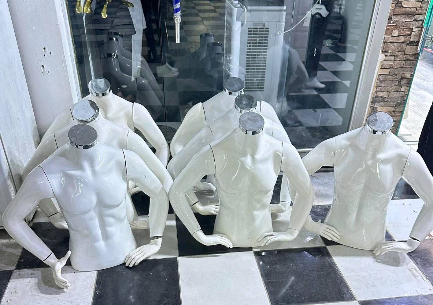 للبيع ملكانات اصلي اصلي اصل تركي ضد الكسرررصدر فقط بسعر ١٥٠٠٠الوحدة
متوفر 38 قطعة