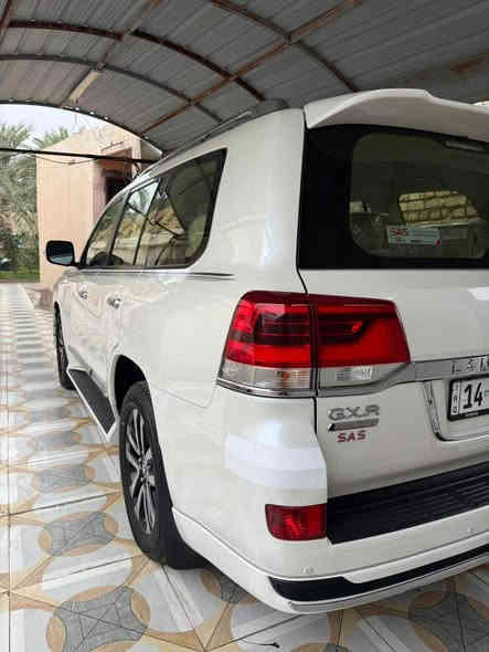 لاندكروز 2019 مكفوله كفاله عامه8 سلندر  رقم بصره جديد سنويه جديده  ساز اصليه شاحن ويرلس طفايه بلاد كشنات كهرباء كشن السايق 3 دكم 8 رباكات جنطه شفط ماشيه 66 الف السعر 545 وبيه مجال بسيط للشراي التصال على الرقم *********** او *********** البصره قضاء المدينه Singapore
