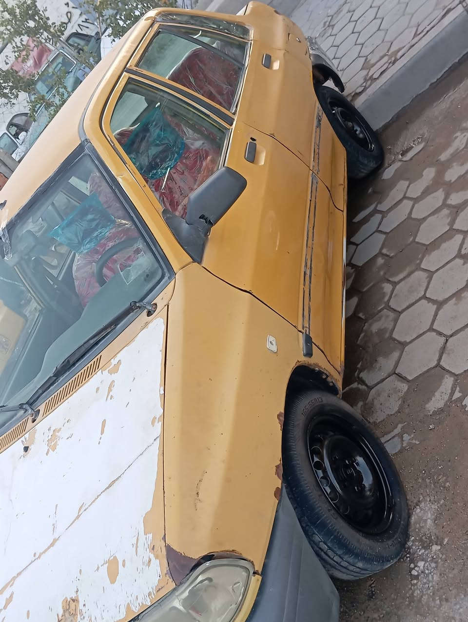 السلام عليكم ورحمة الله وبركاتة سيايبا للبيع مديرل 2012 كير ومكينه خير من الله بدون راعي سعره 10وبيه مجال العنون نجف ***********
